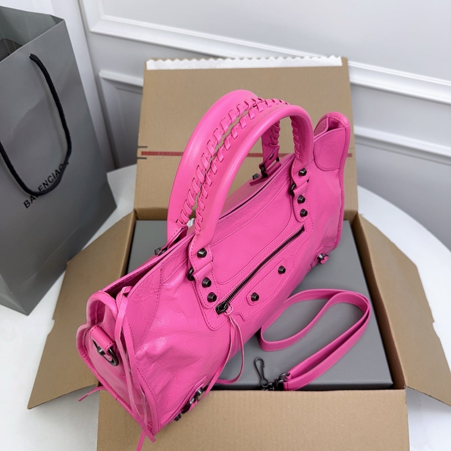 new-designer-premium-bags-nm24001