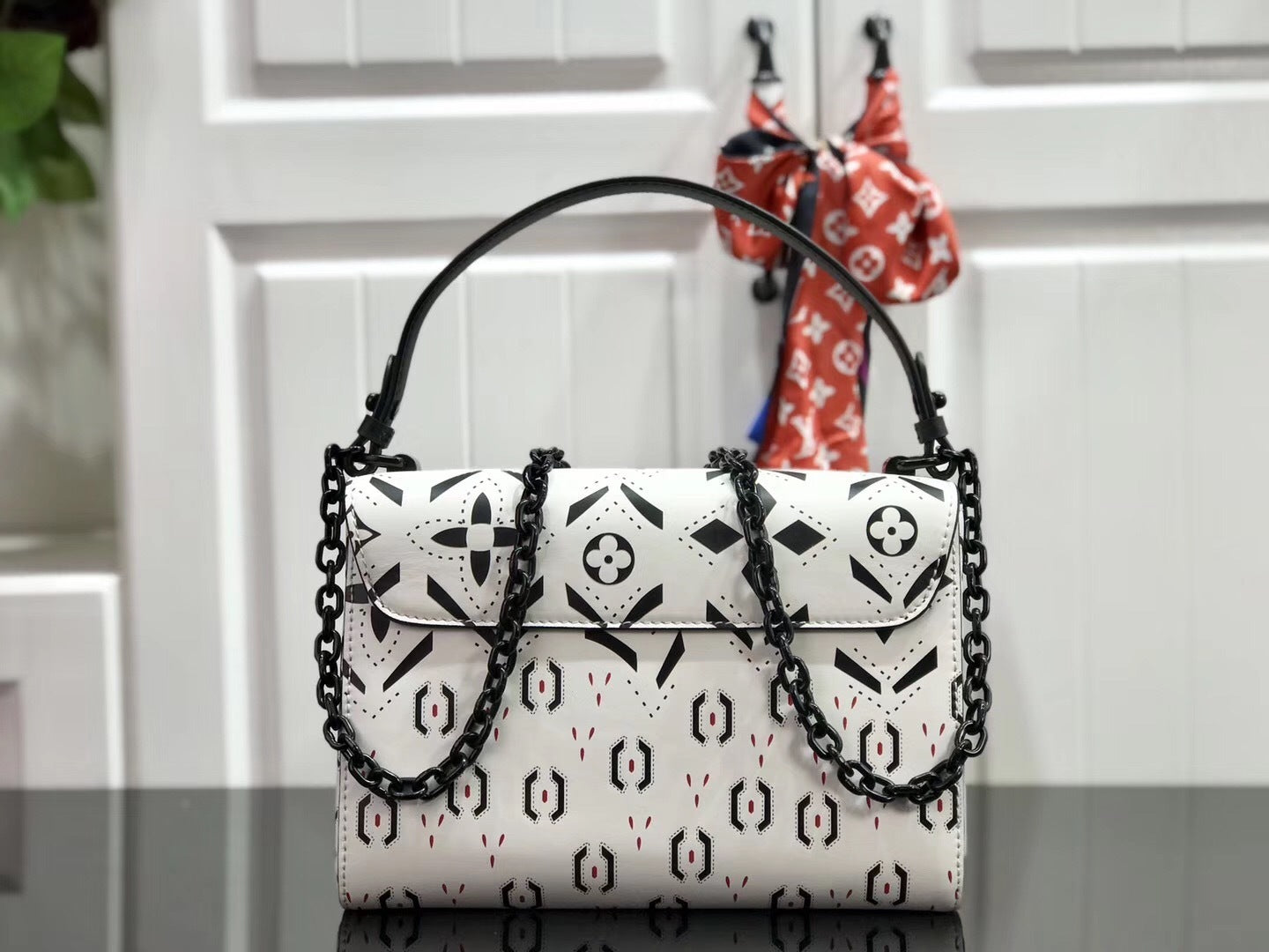 Dragons Bags - Premium Luxury Goods and Accessories - AFFORDABLE LUXURY BAGS - 4070