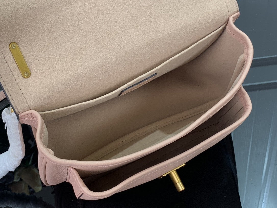 Dragons Bags - Best High-End Brands in One Place - AFFORDABLE LUXURY BAGS - 4229