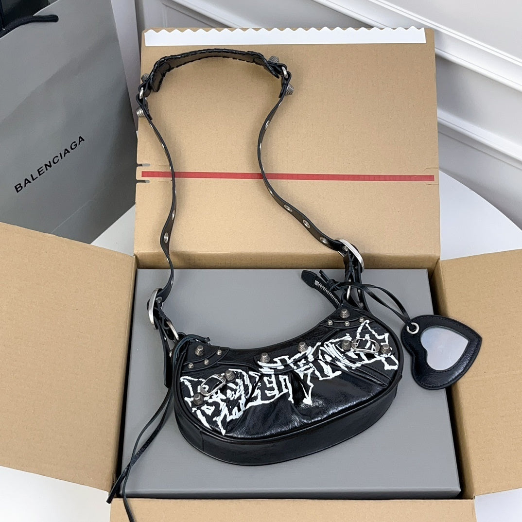 new-designer-premium-bags-nm24336