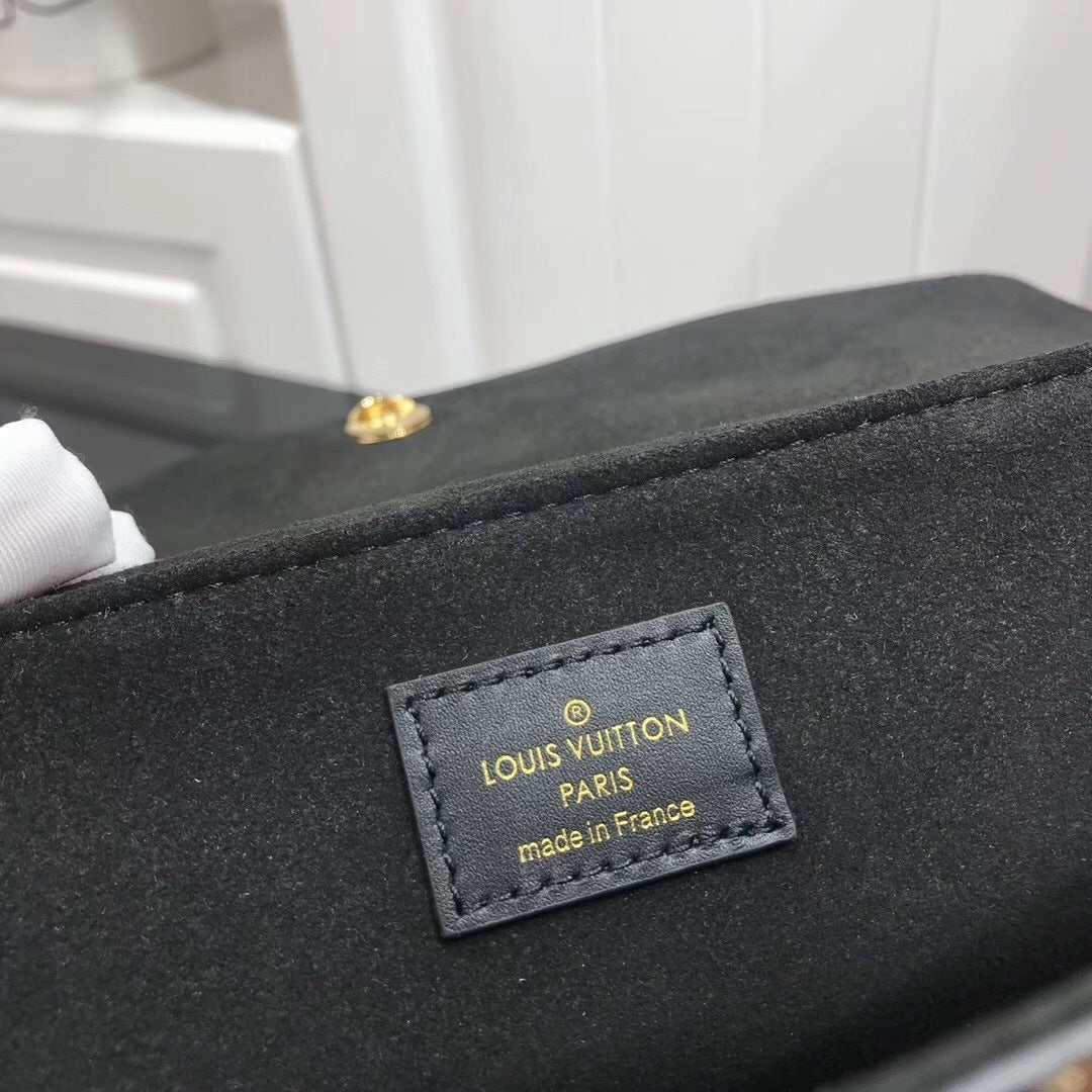 Dragons Bags - Best High-End Brands in One Place - AFFORDABLE LUXURY BAGS - 3981