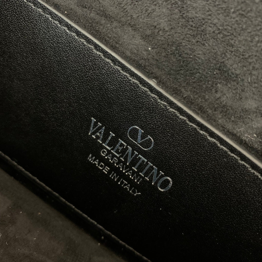 Dragons Bags - Best High-End Brands in One Place - AFFORDABLE LUXURY BAGS - 5497