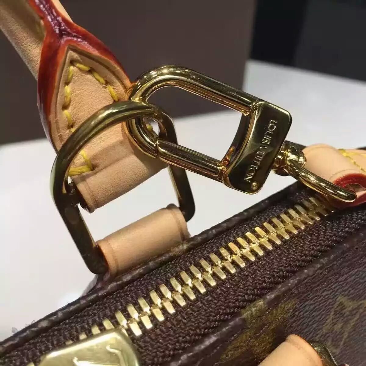 Dragons Bags - High-Quality Designer Products for You - AFFORDABLE LUXURY BAGS - 3495