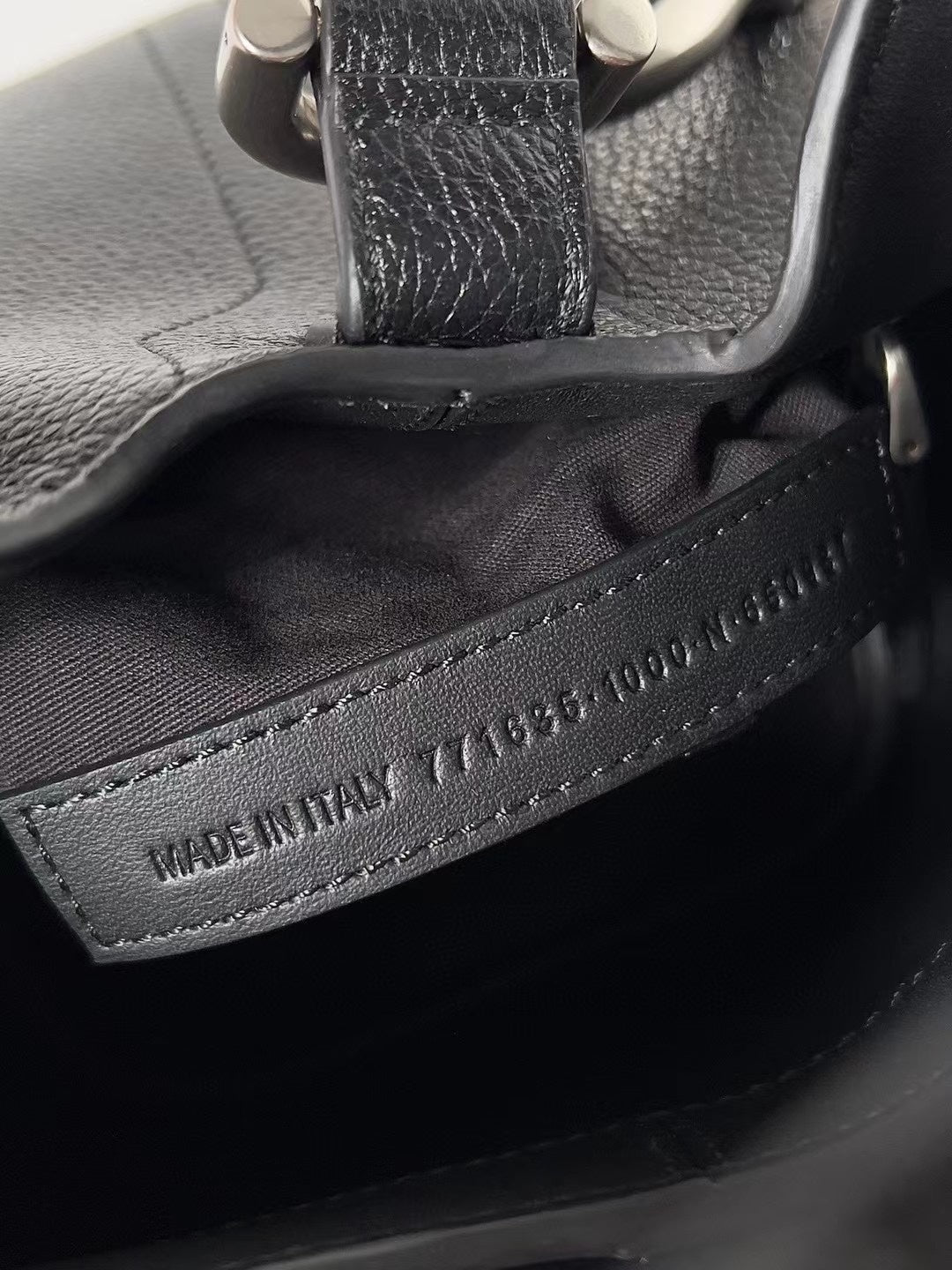 new-luxury-designer-bags-nm24353