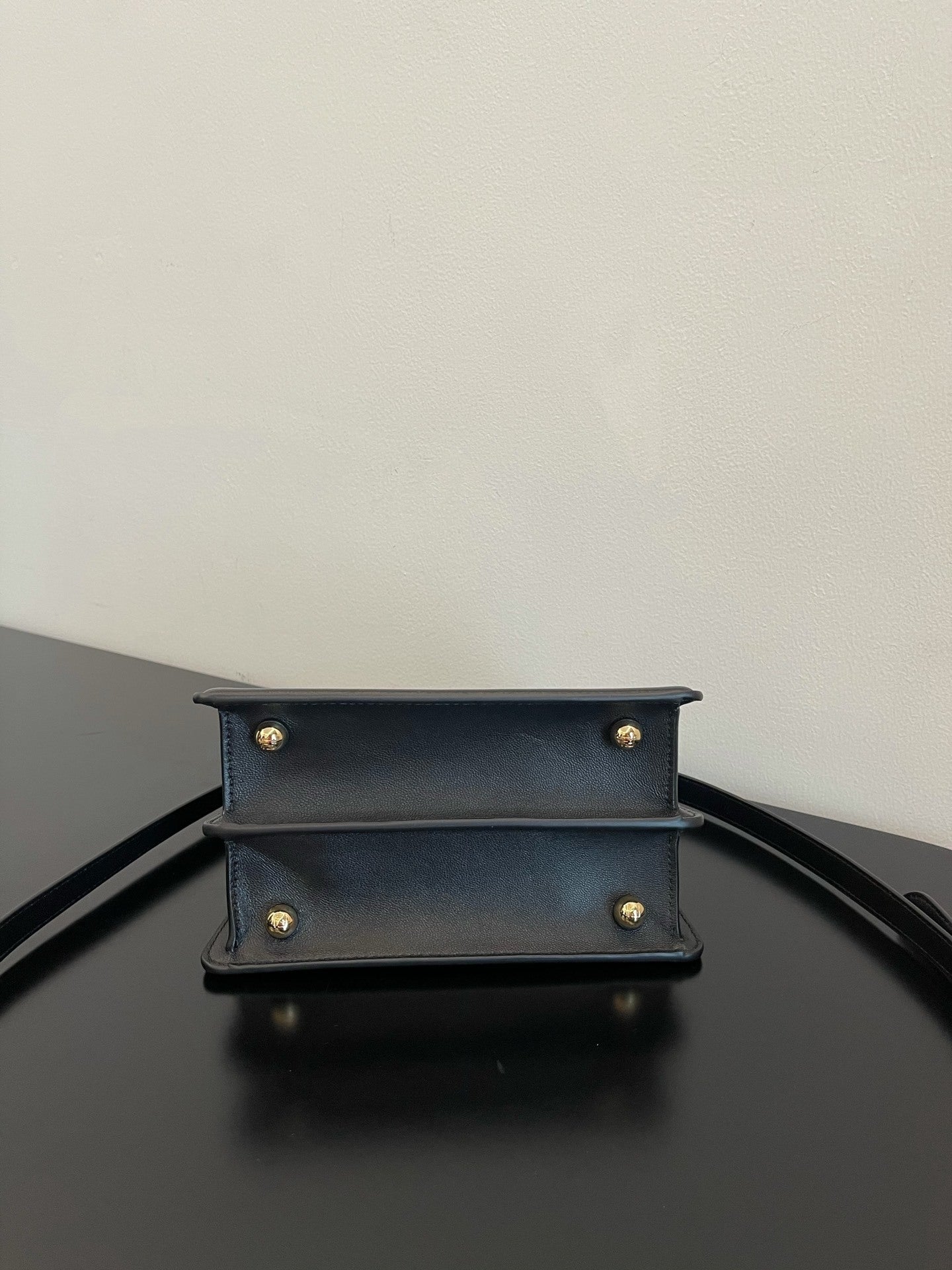 Dragons Bags - Best High-End Brands in One Place - AFFORDABLE LUXURY BAGS - 19148