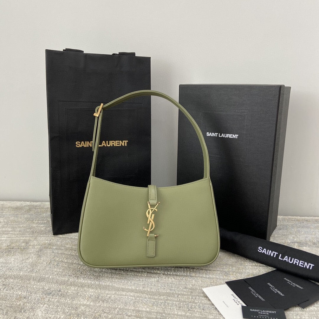 Dragons Bags - High-Quality Designer Products for You - AFFORDABLE LUXURY BAGS - 5839