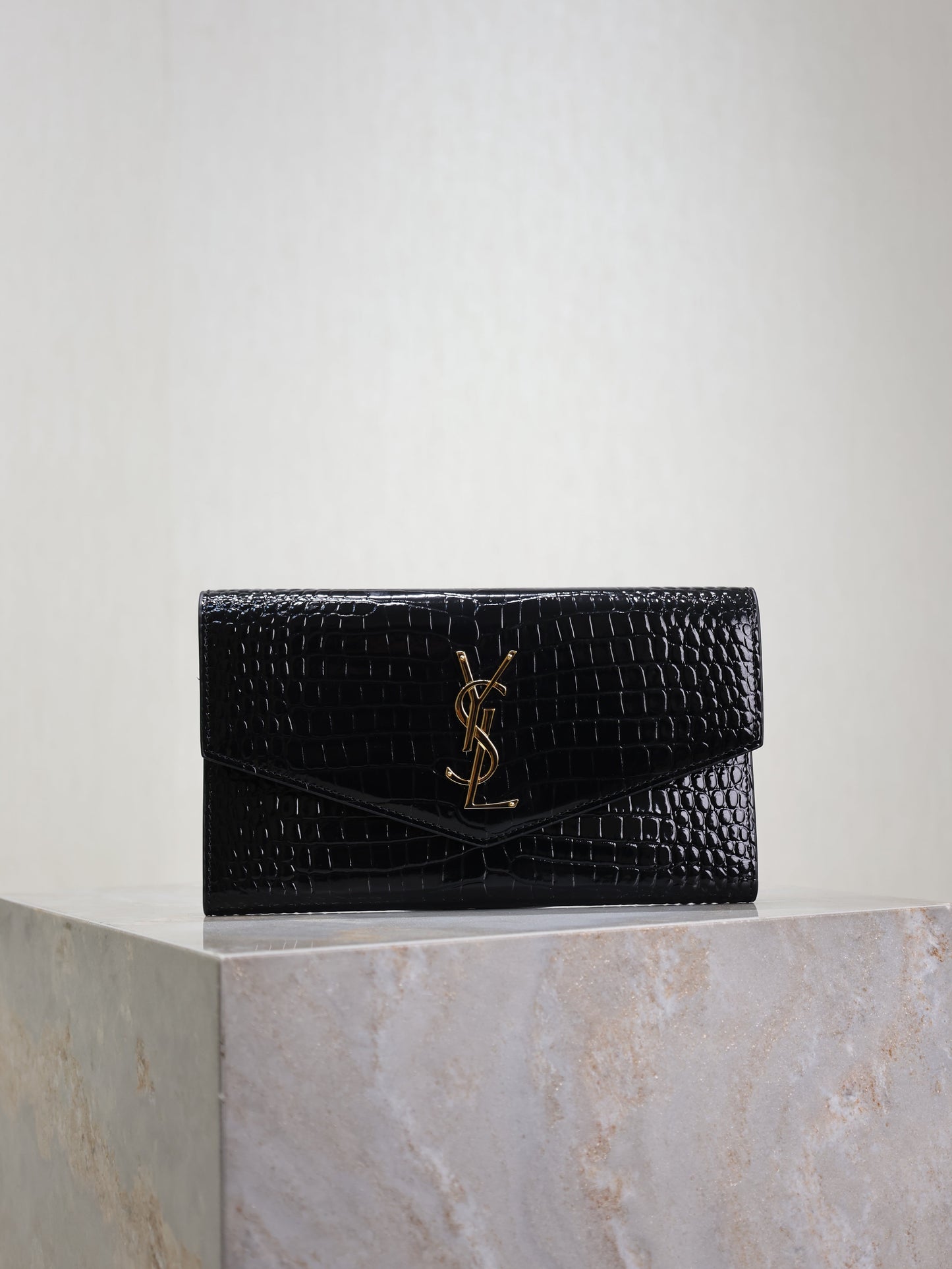 Dragons Bags - High-Quality Designer Products for You - AFFORDABLE LUXURY BAGS - 5951