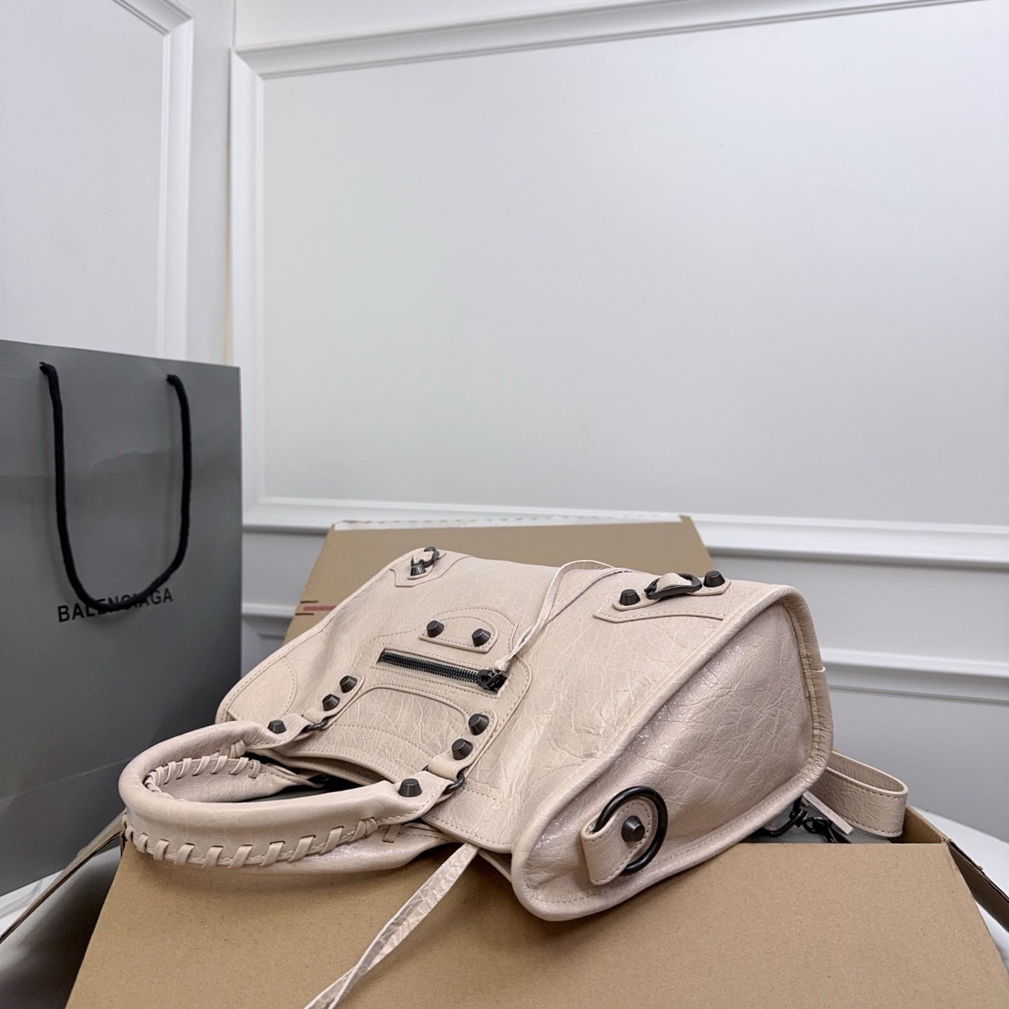 new-designer-premium-bags-nm24033
