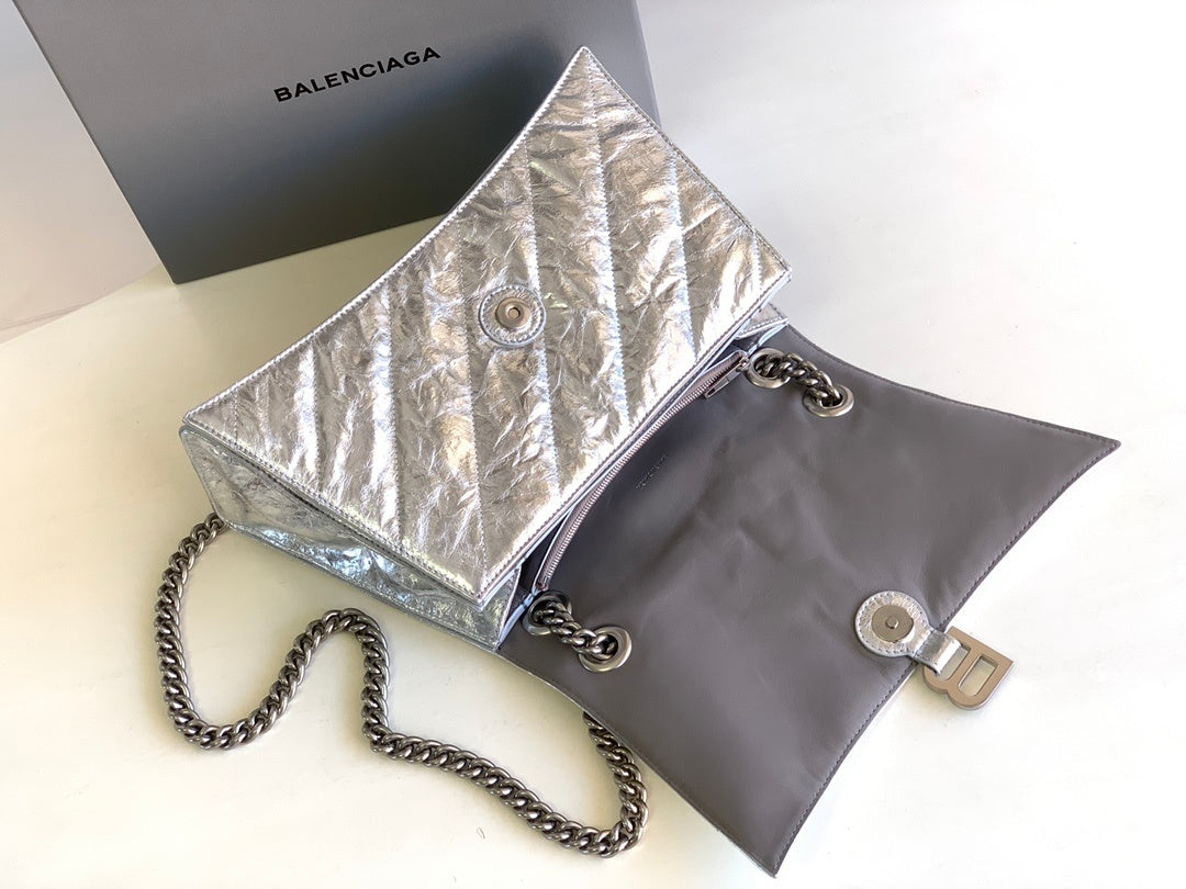 new-luxury-designer-bags-nm24194