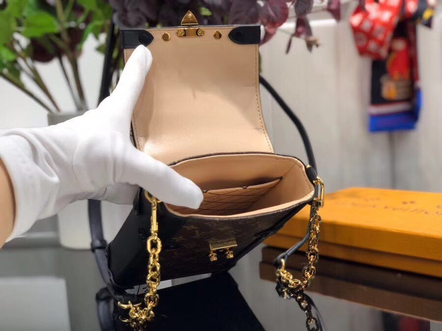 Dragons Bags - Premium Luxury Goods and Accessories - AFFORDABLE LUXURY BAGS - 3838