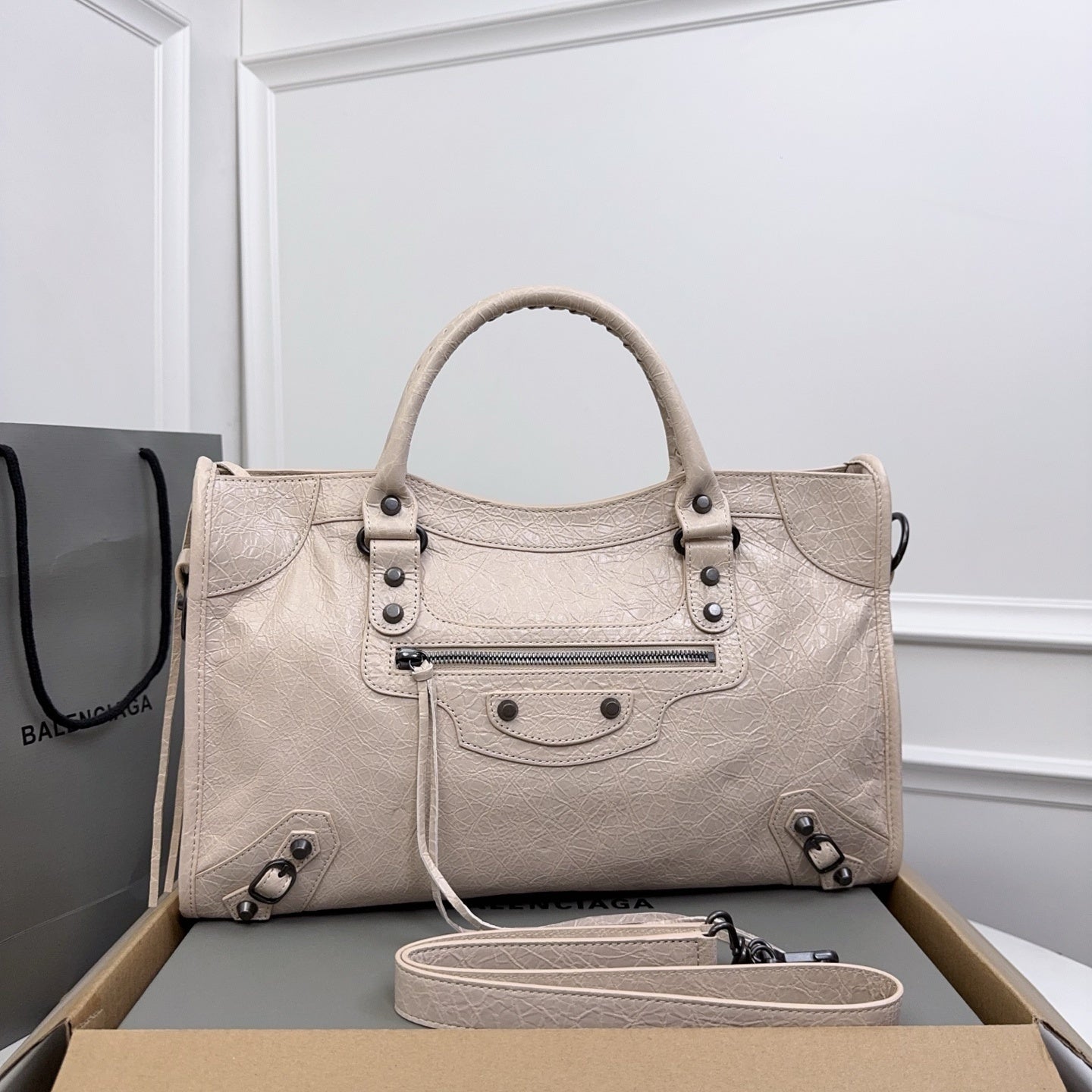 new-designer-premium-bags-nm23998