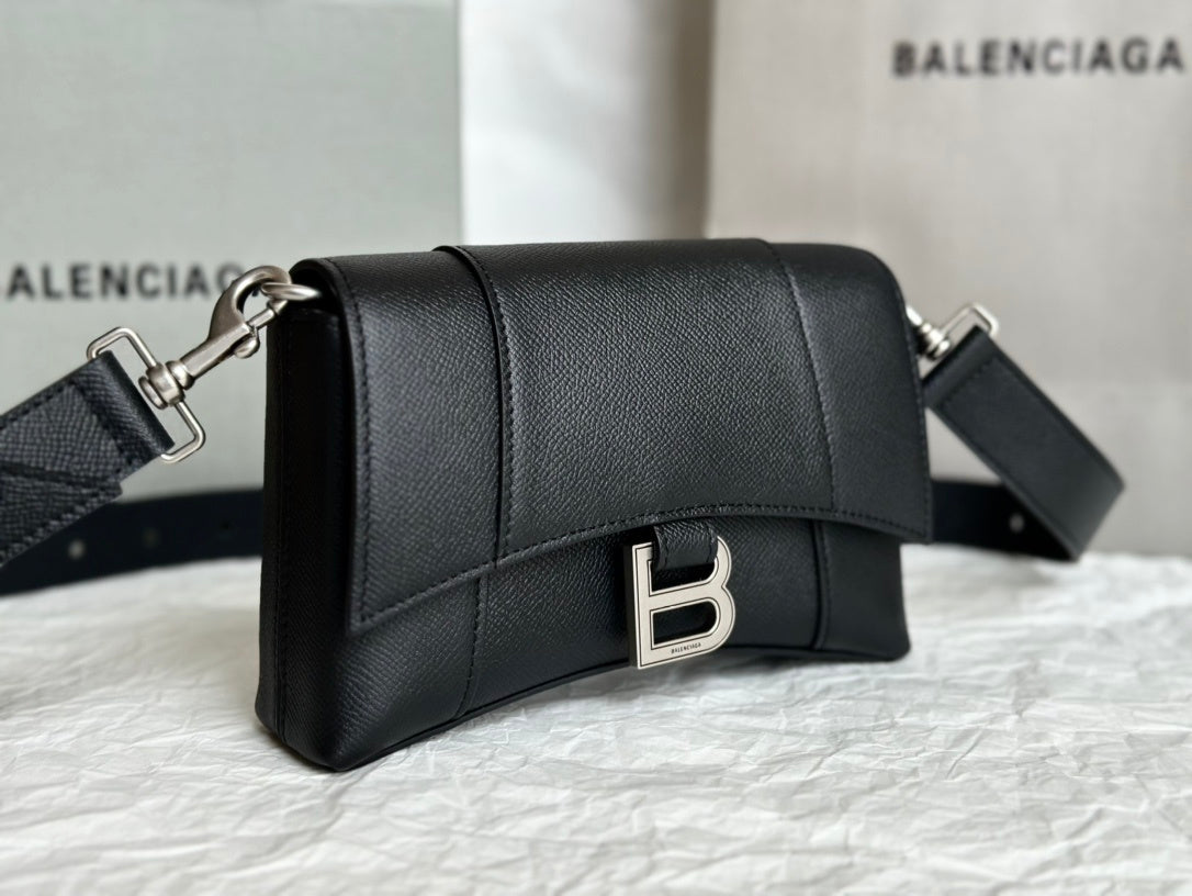 new-luxury-designer-bags-nm24666