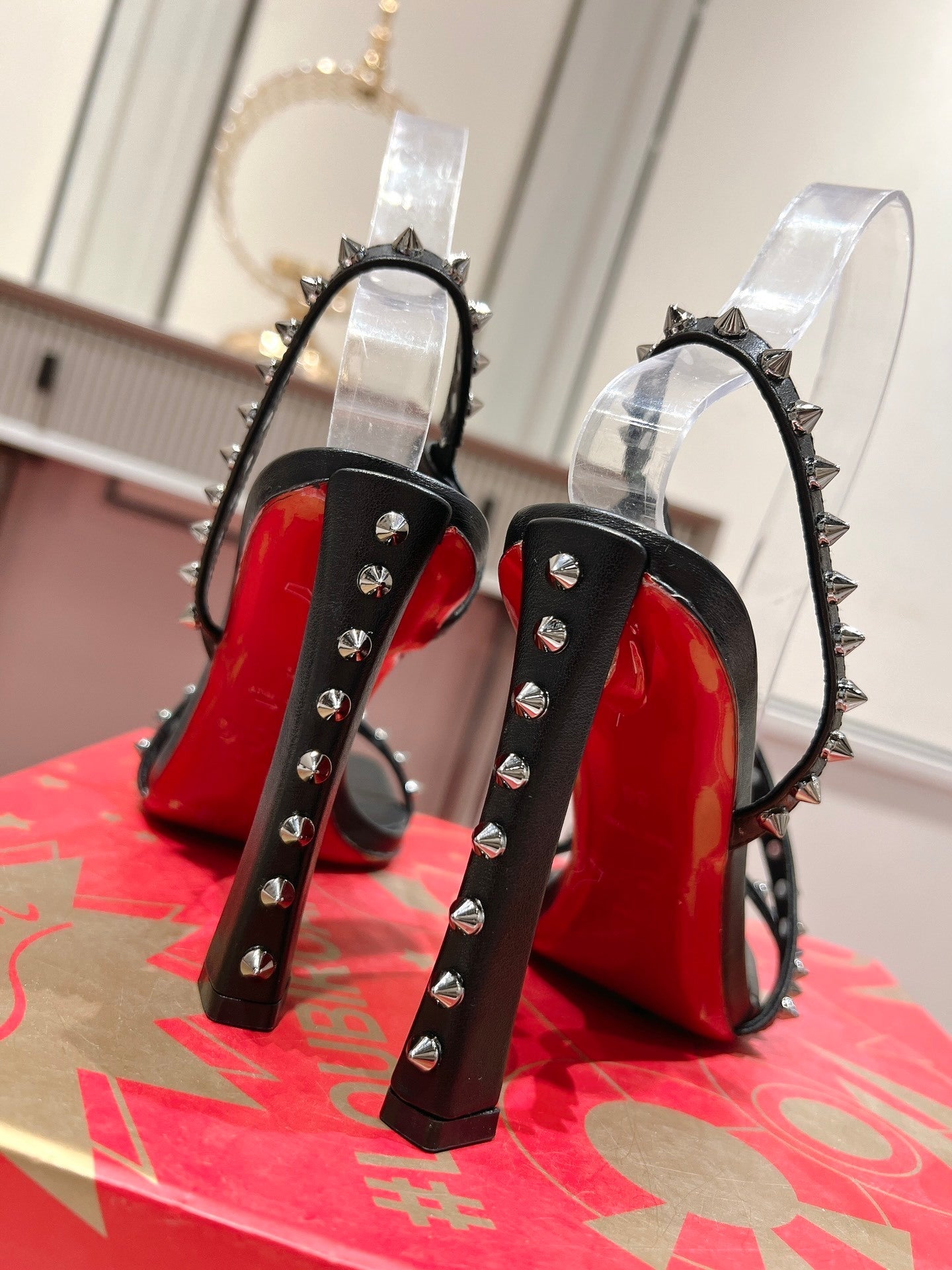 new-luxury-designer-bags-nm22601