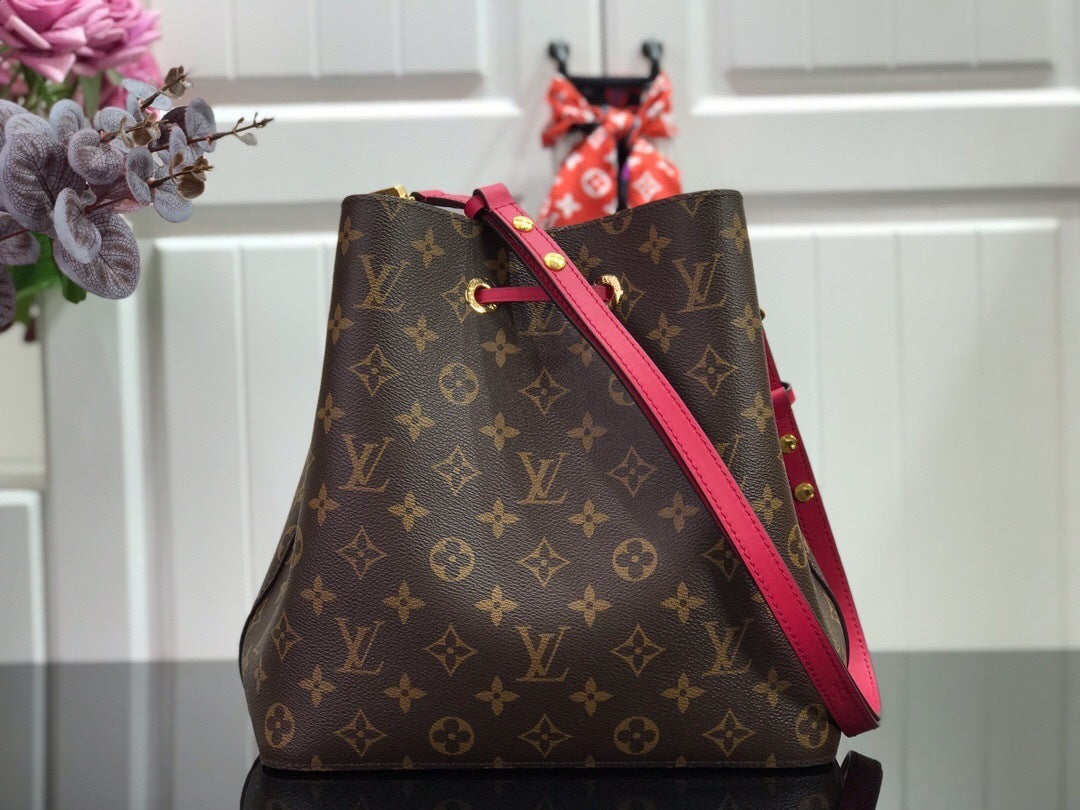 new-luxury-designer-bags-nm22079