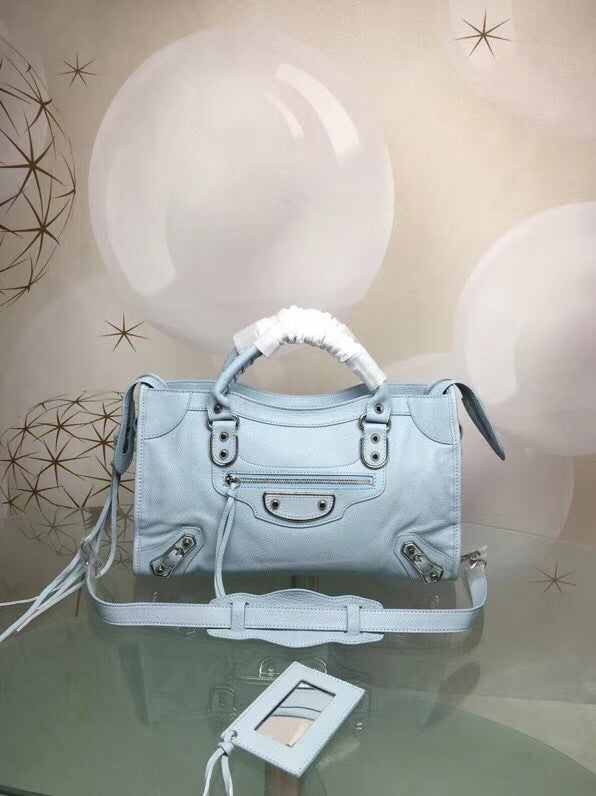 new-luxury-designer-bags-nm24744