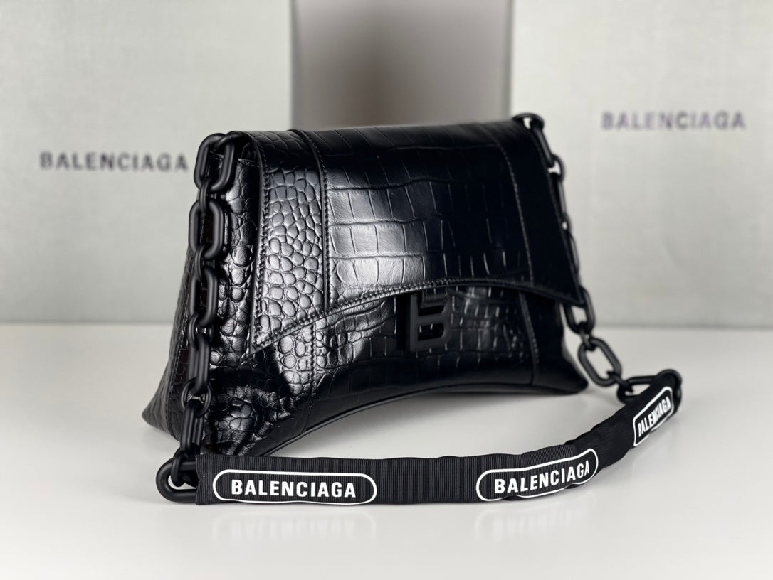 new-luxury-designer-bags-nm24187