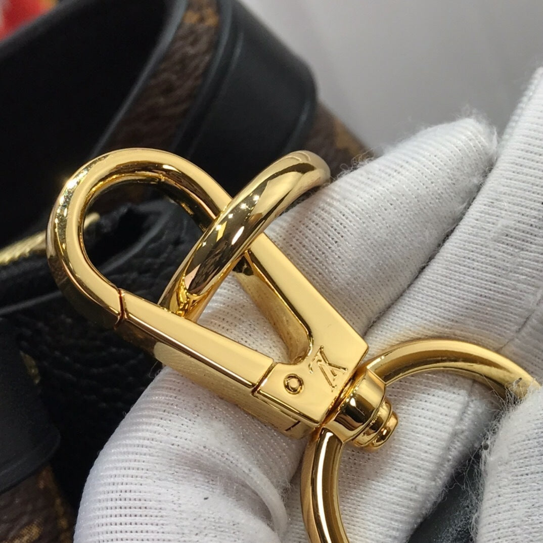 Dragons Bags - Best High-End Brands in One Place - AFFORDABLE LUXURY BAGS - 4209