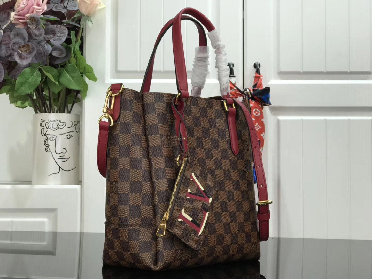 new-luxury-designer-bags-nm22041