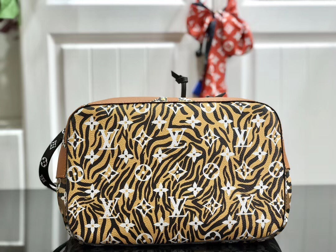 new-designer-premium-bags-nm21842