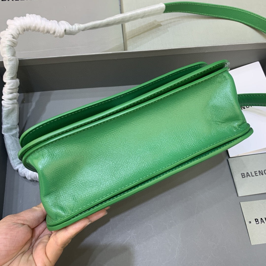 new-luxury-designer-bags-nm24793