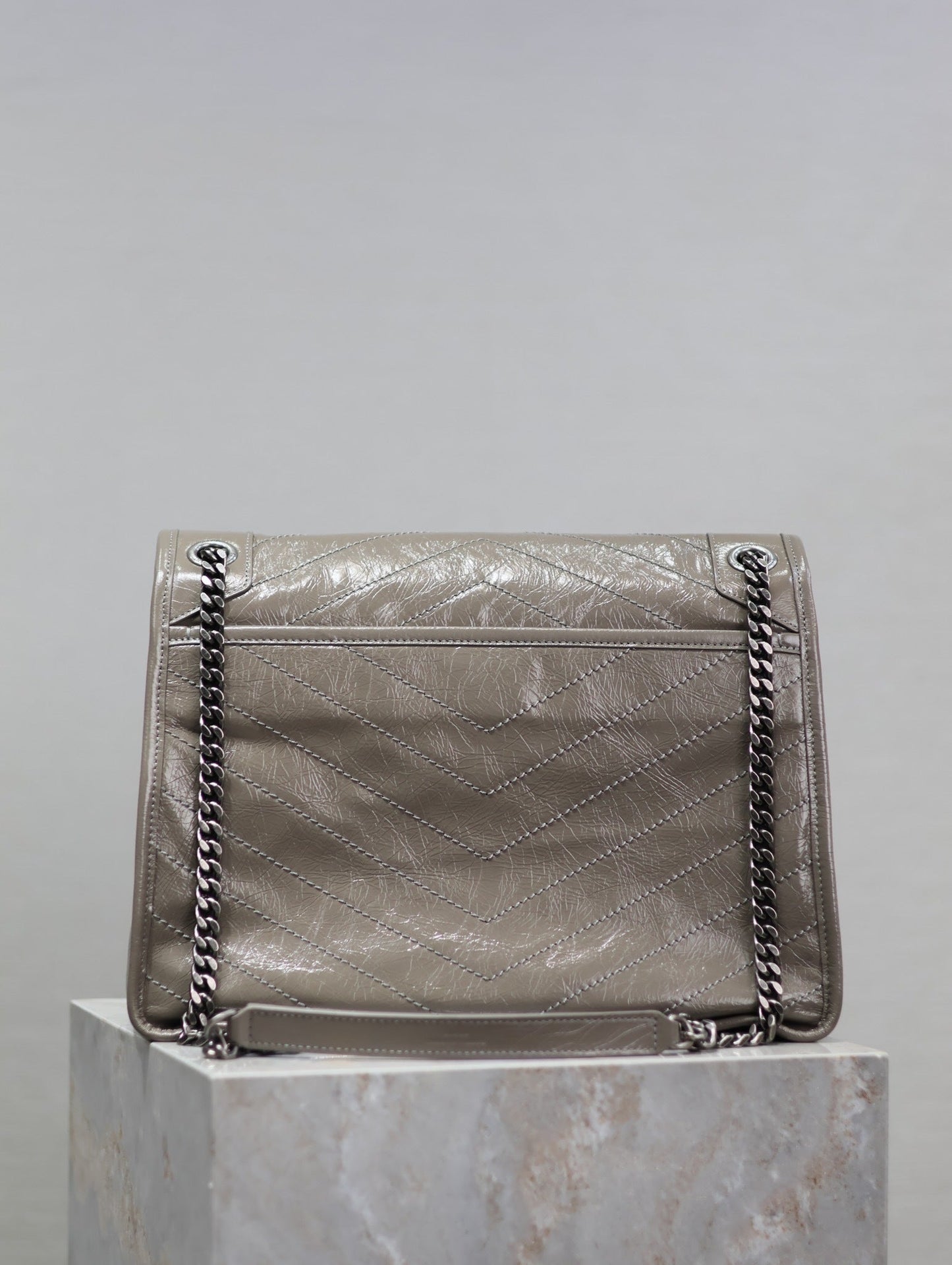 Dragons Bags - High-Quality Designer Products for You - AFFORDABLE LUXURY BAGS - 5987