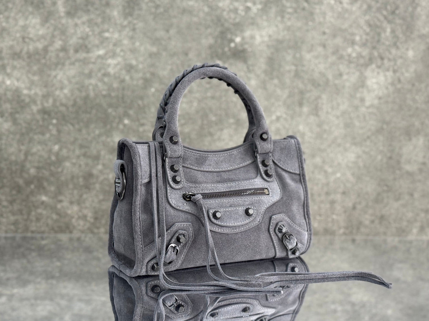 new-luxury-designer-bags-nm24614