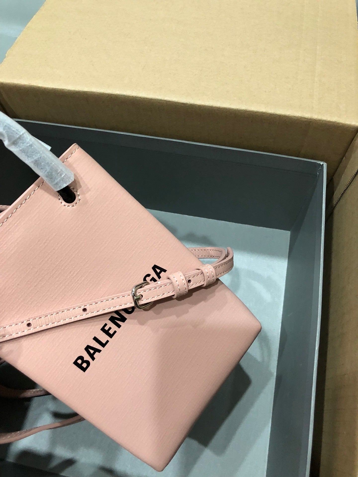 new-luxury-designer-bags-nm24172