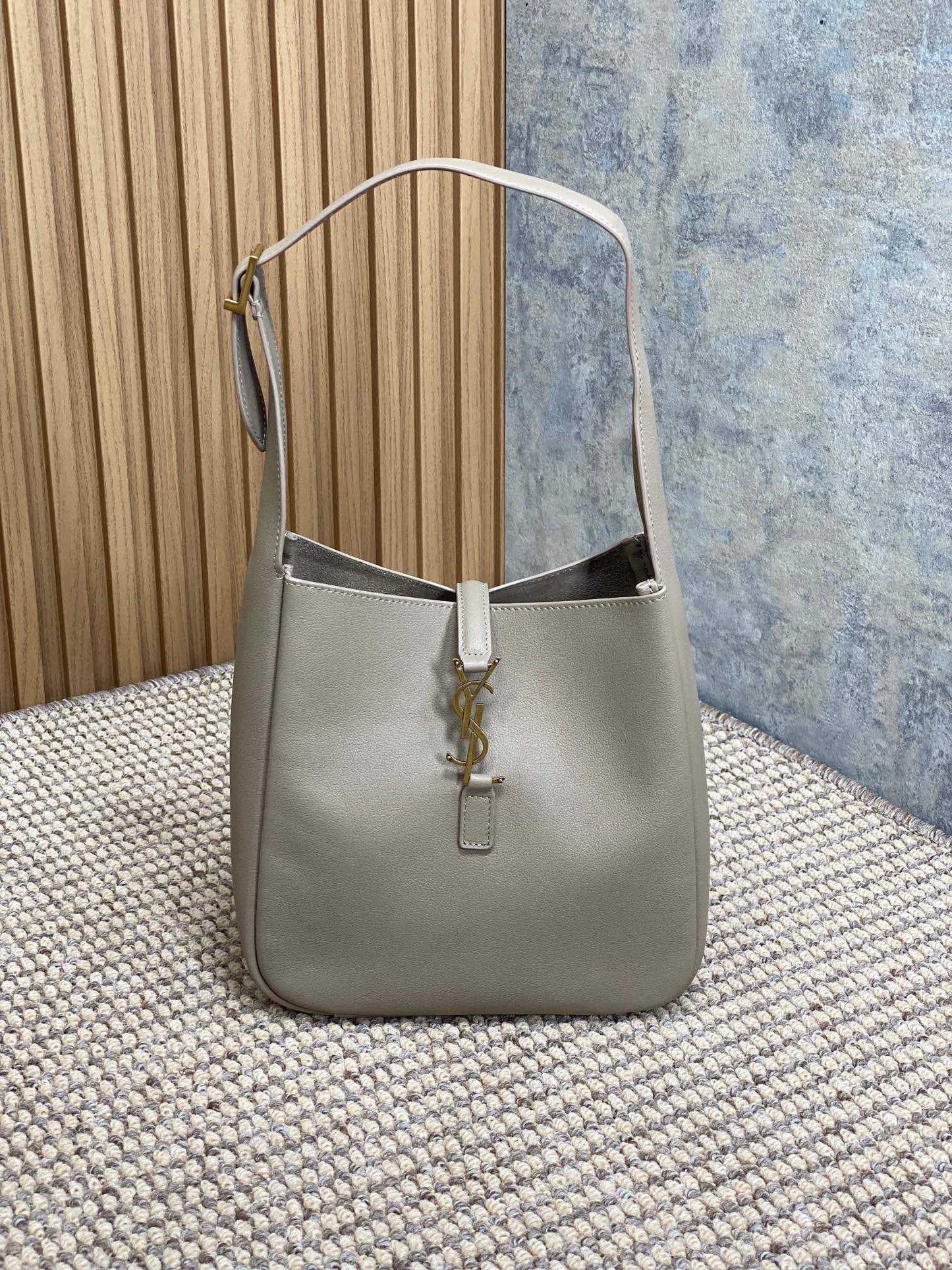 Dragons Bags - Premium Luxury Goods and Accessories - AFFORDABLE LUXURY BAGS - 5934