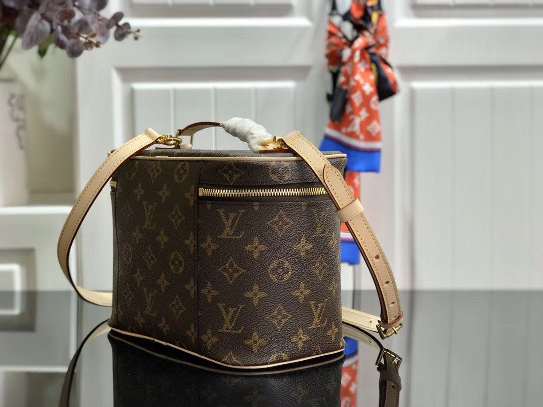 new-designer-premium-bags-nm21944