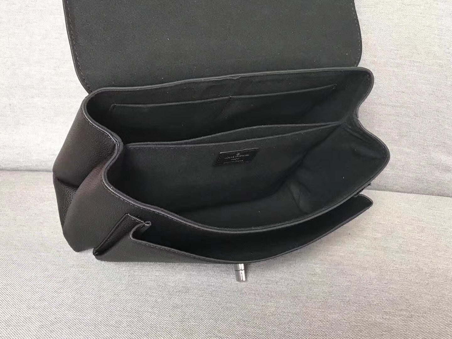 Dragons Bags - High-Quality Designer Products for You - AFFORDABLE LUXURY BAGS - 3503