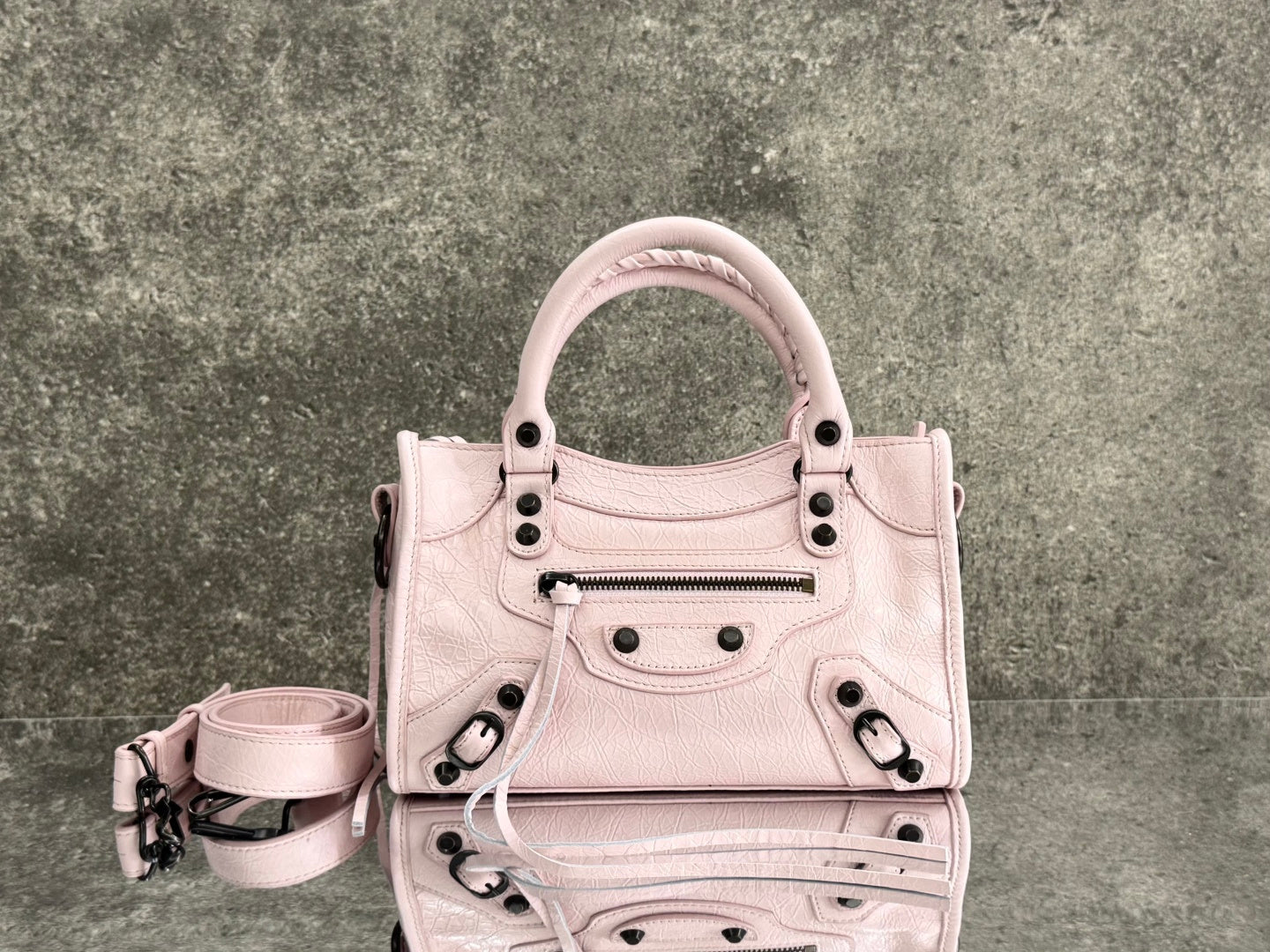 new-designer-premium-bags-nm24365