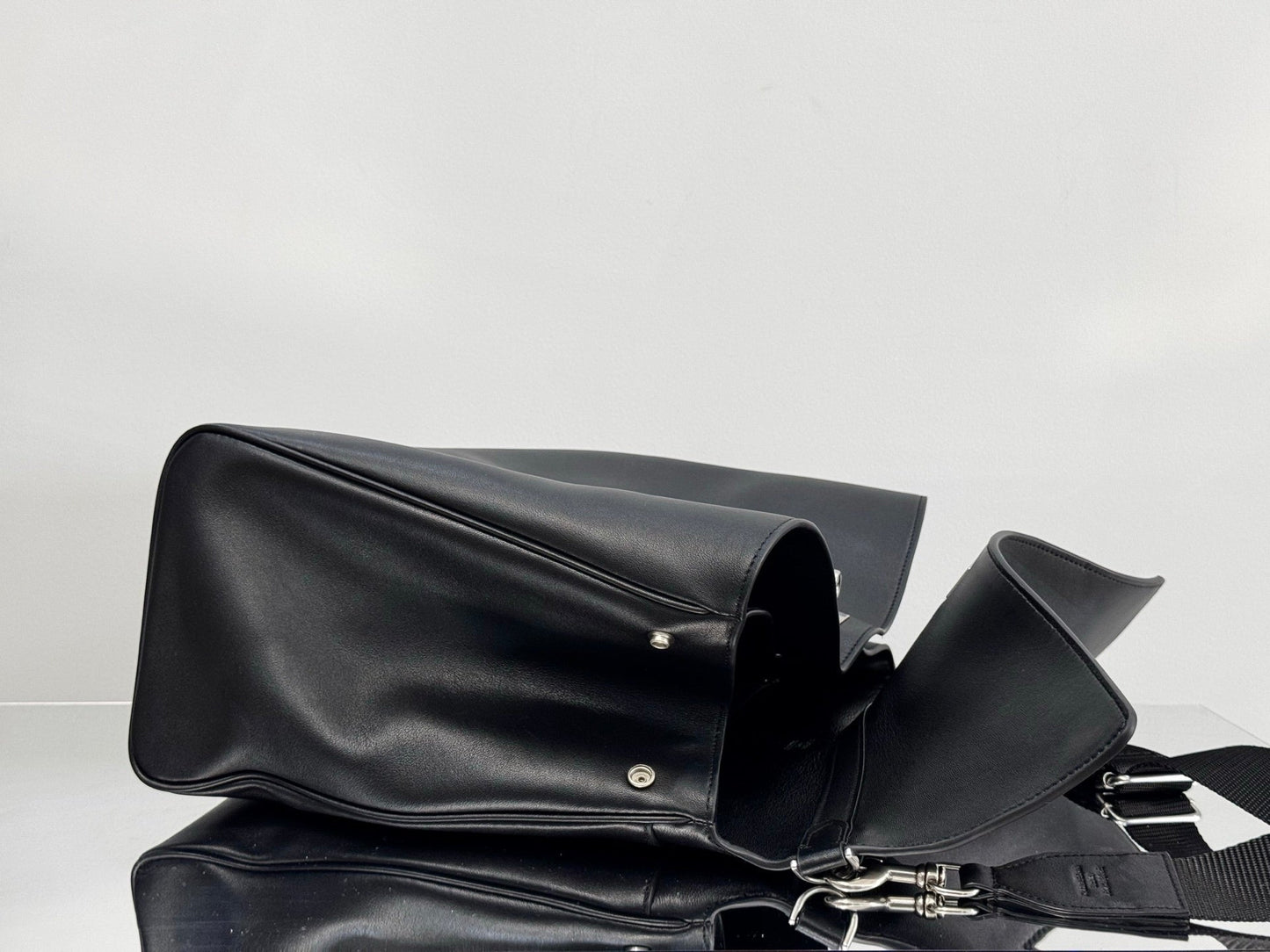 new-luxury-designer-bags-nm24673