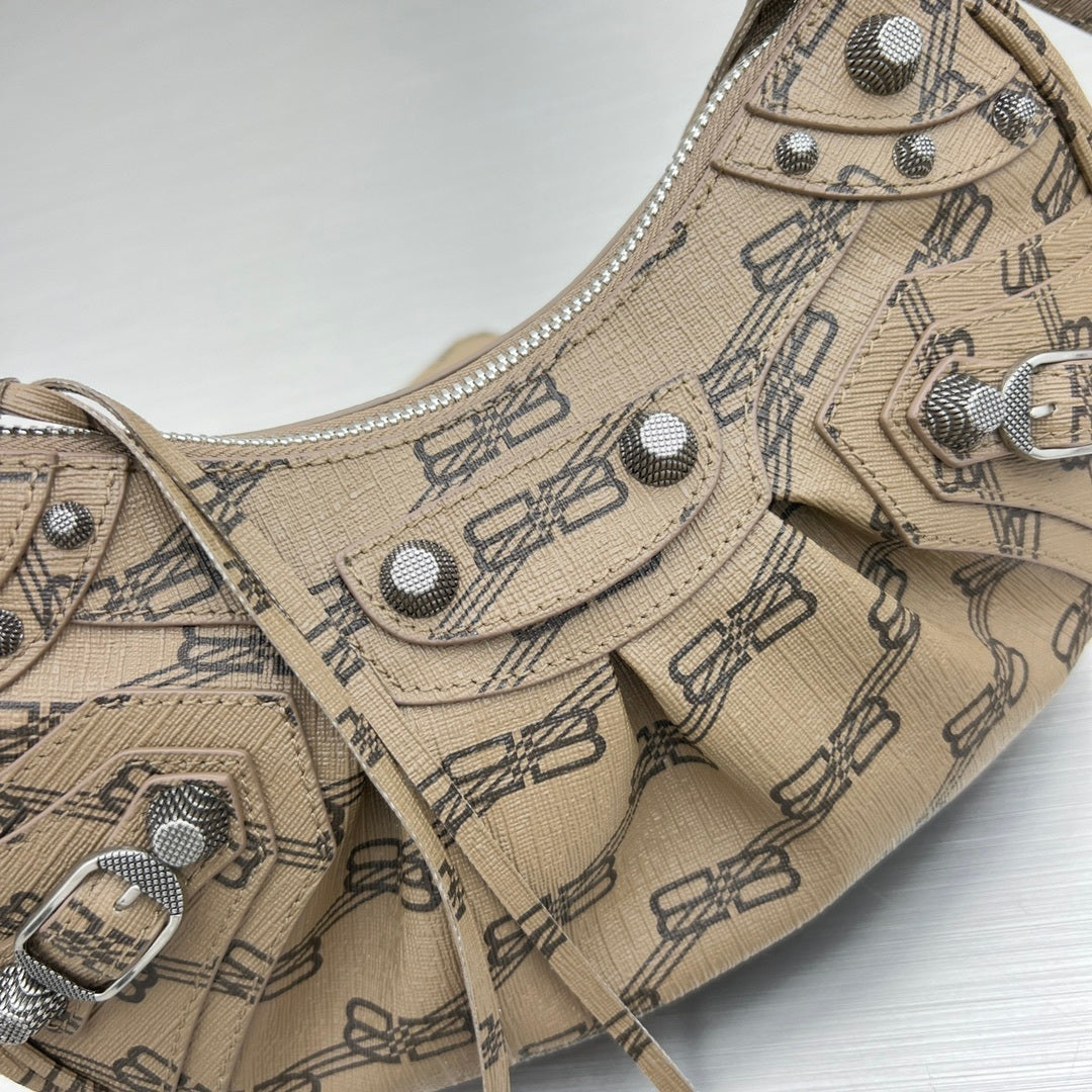 new-designer-premium-bags-nm24202