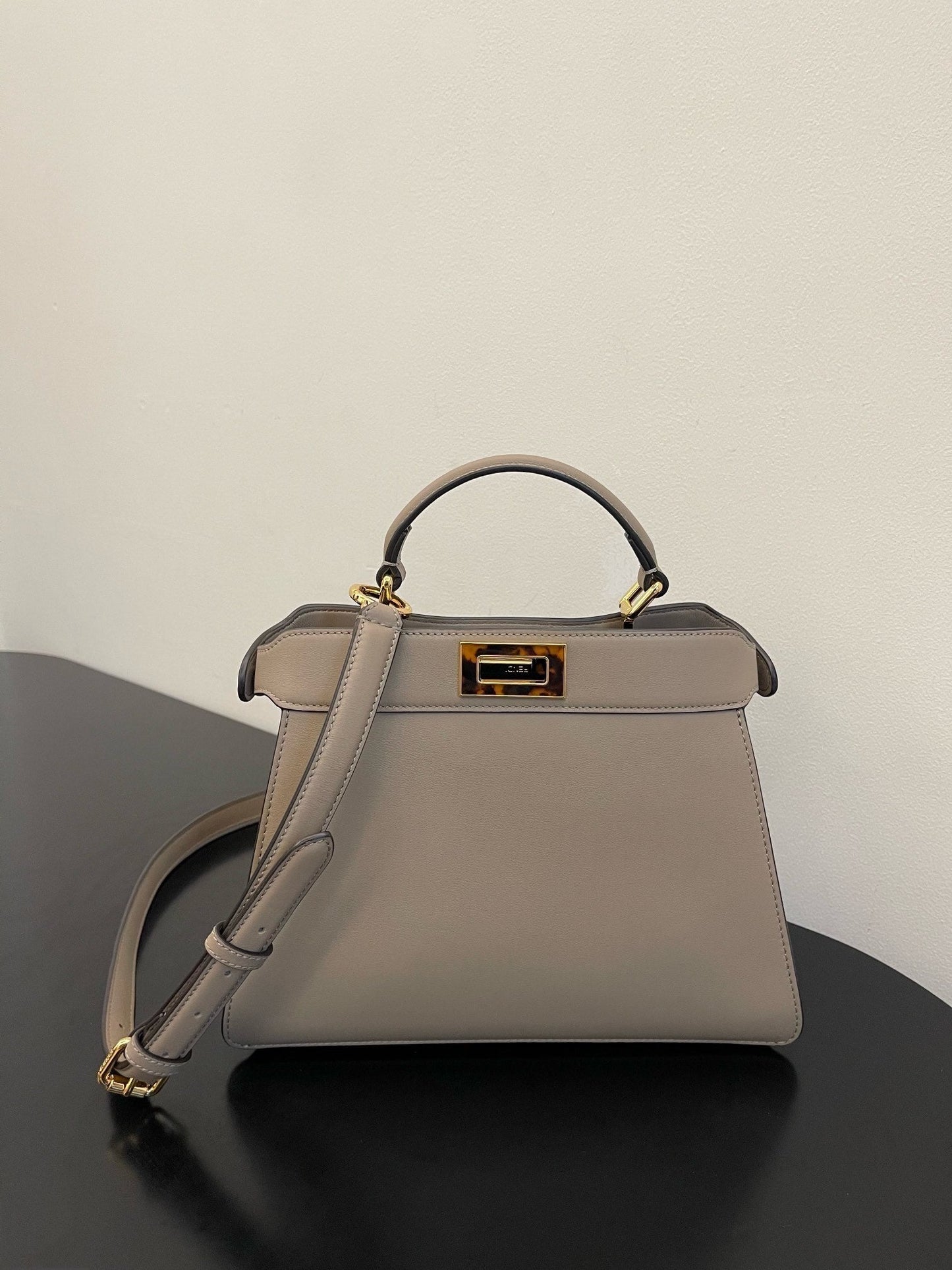 Dragons Bags - High-Quality Designer Products for You - AFFORDABLE LUXURY BAGS - 19146