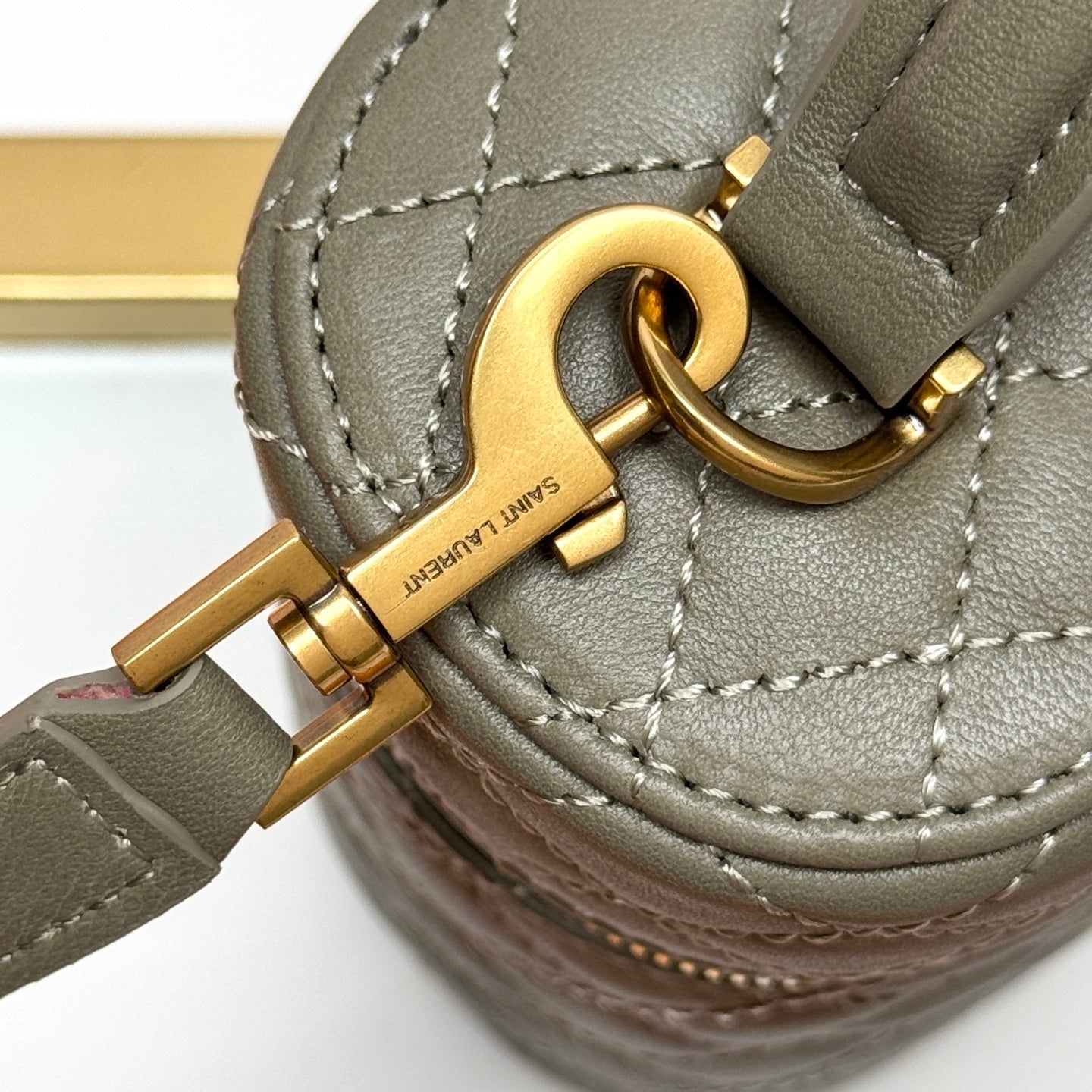 Dragons Bags - High-Quality Designer Products for You - AFFORDABLE LUXURY BAGS - 5687