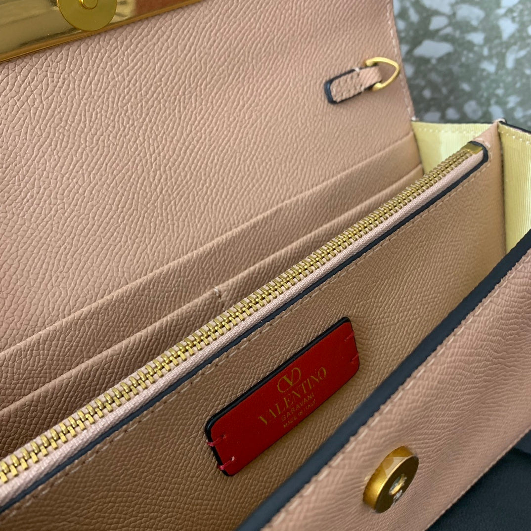 Dragons Bags - High-Quality Designer Products for You - AFFORDABLE LUXURY BAGS - 5607