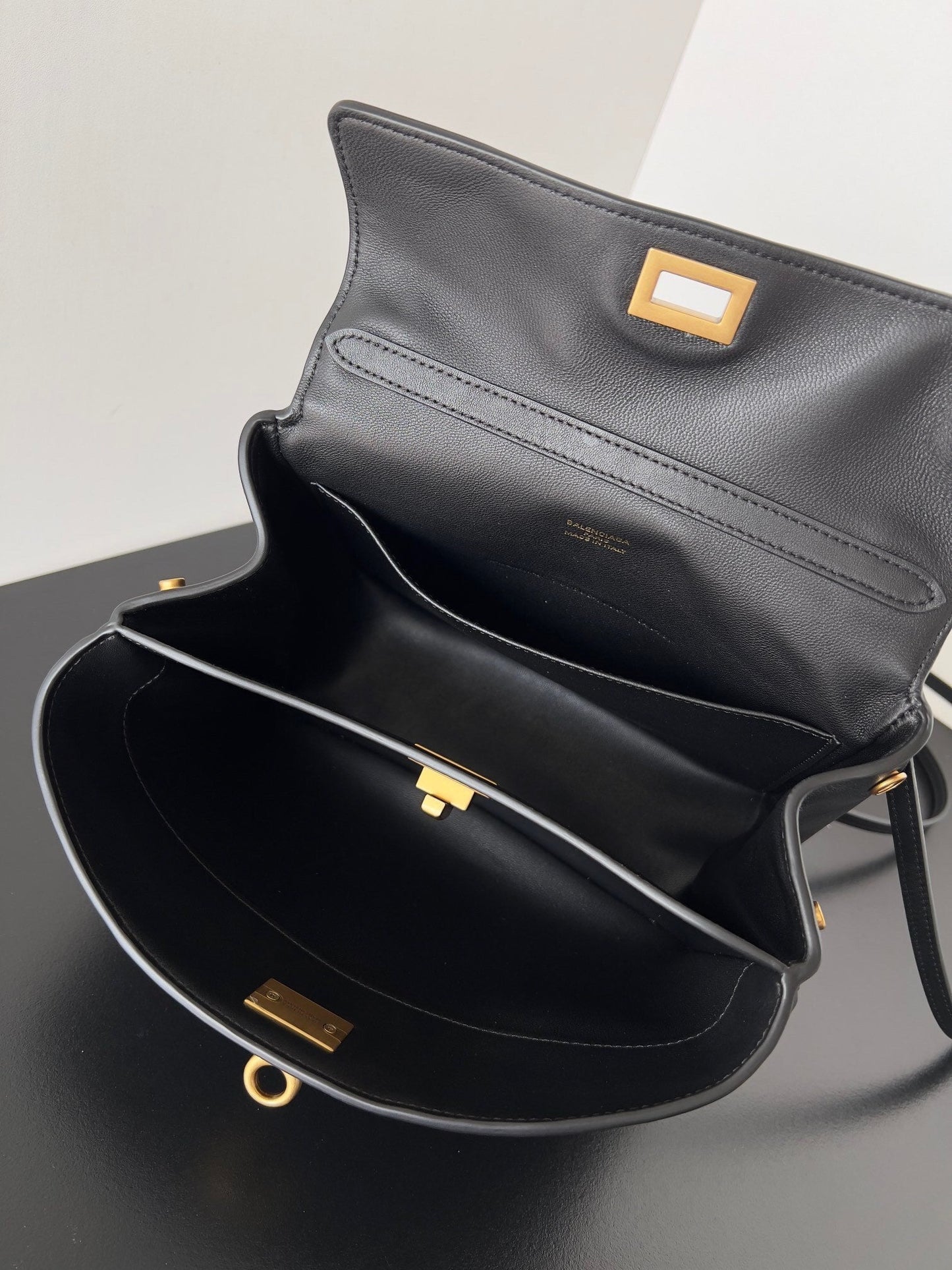 new-designer-premium-bags-nm25065