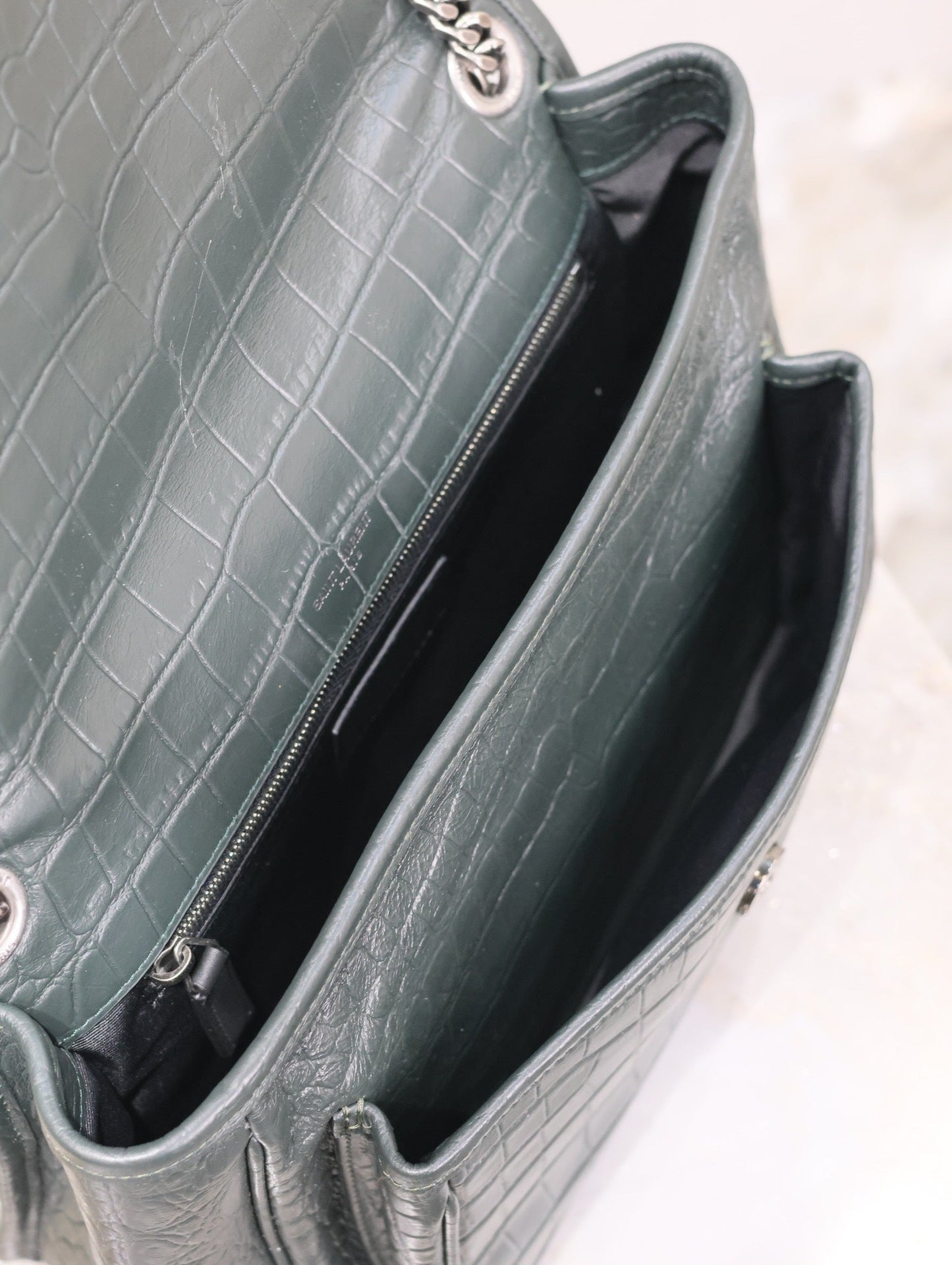 Dragons Bags - High-Quality Designer Products for You - AFFORDABLE LUXURY BAGS - 5995