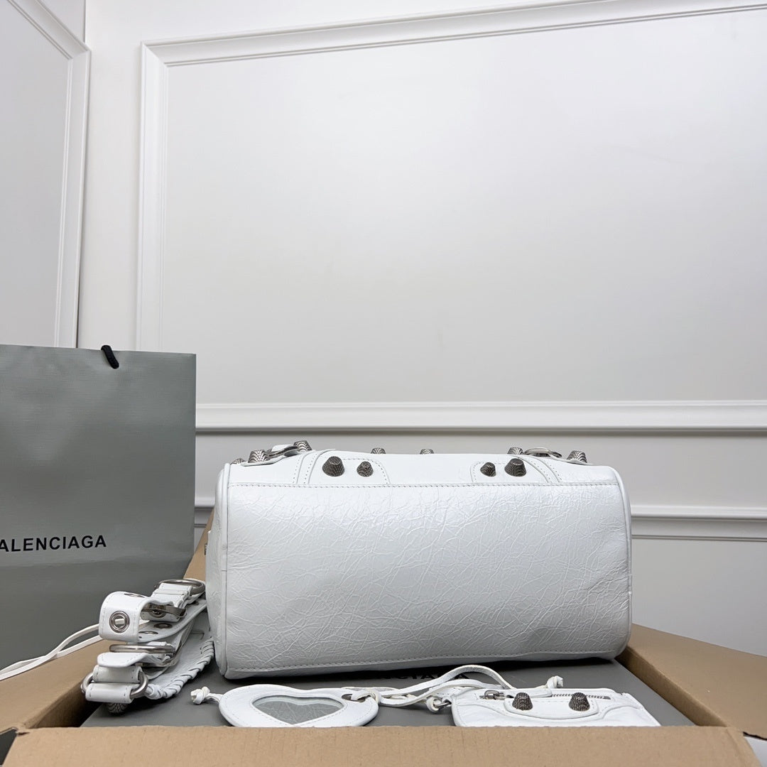 new-designer-premium-bags-nm24293