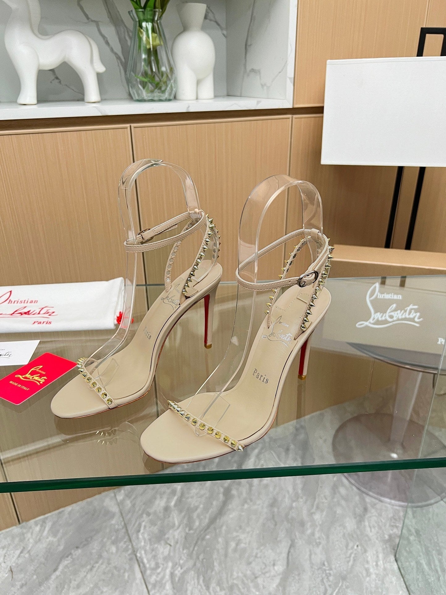 Dragons Bags - Best High-End Brands in One Place - AFFORDABLE LUXURY HEELS - 8069
