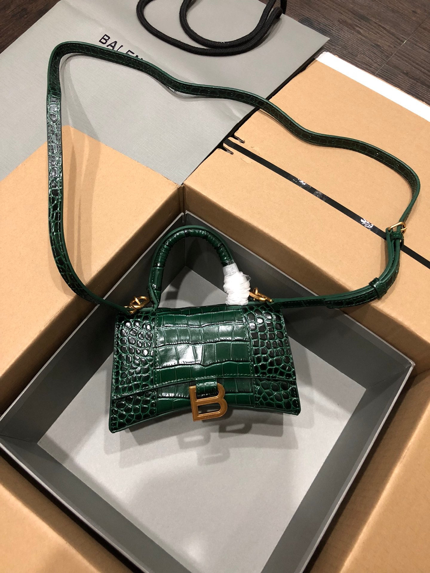 new-designer-premium-bags-nm24812