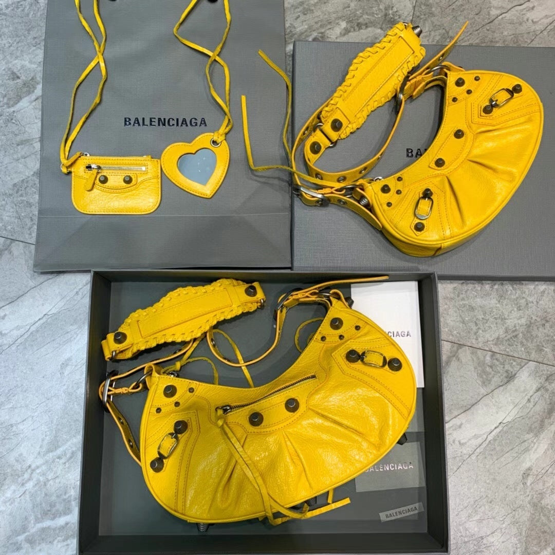 new-designer-premium-bags-nm24502