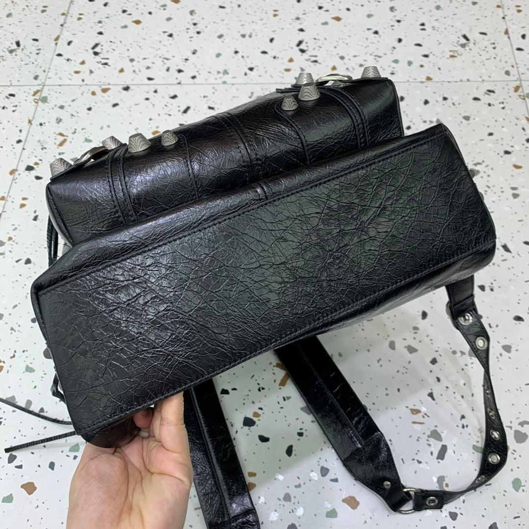 new-designer-premium-bags-nm24329