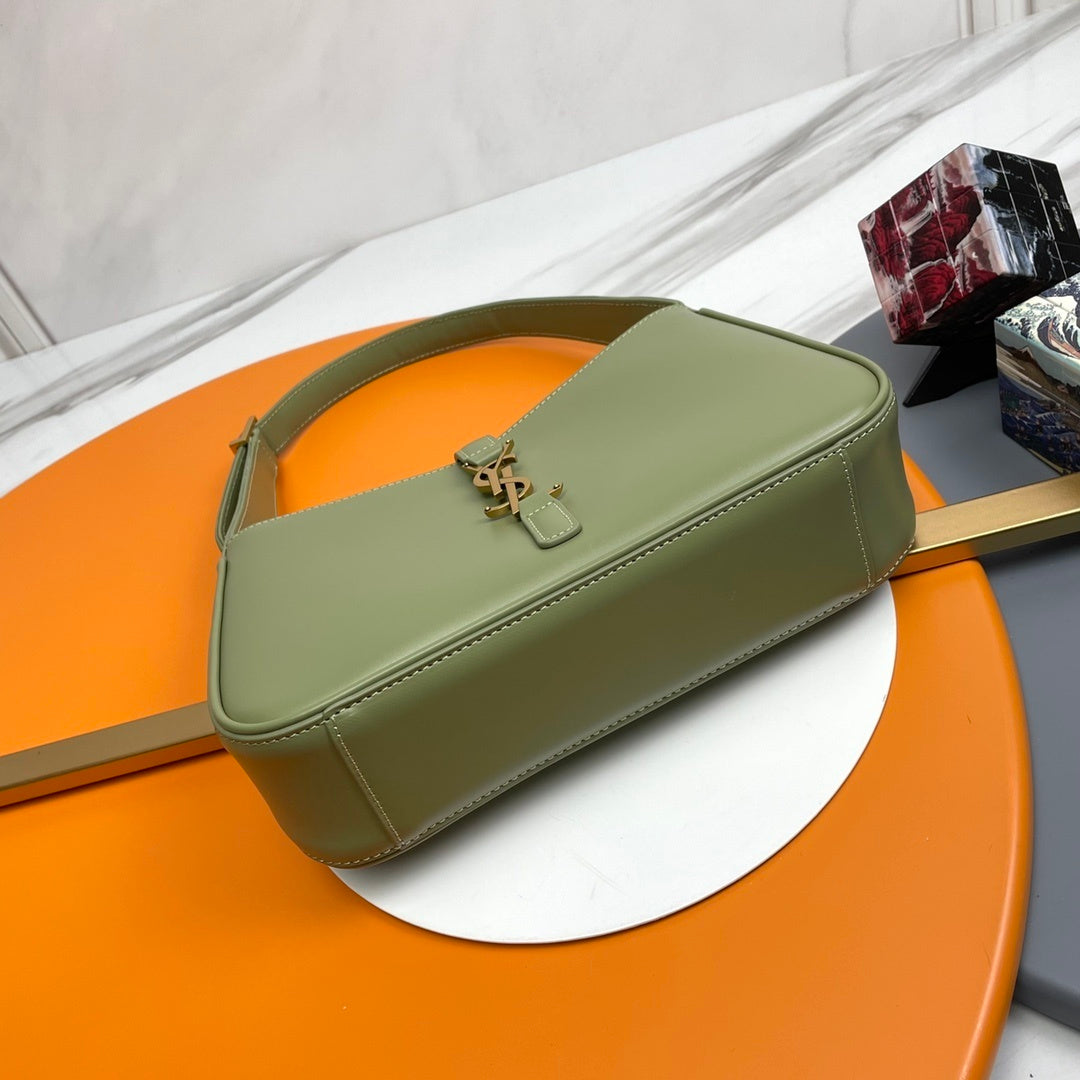 Dragons Bags - High-Quality Designer Products for You - AFFORDABLE LUXURY BAGS - 5723