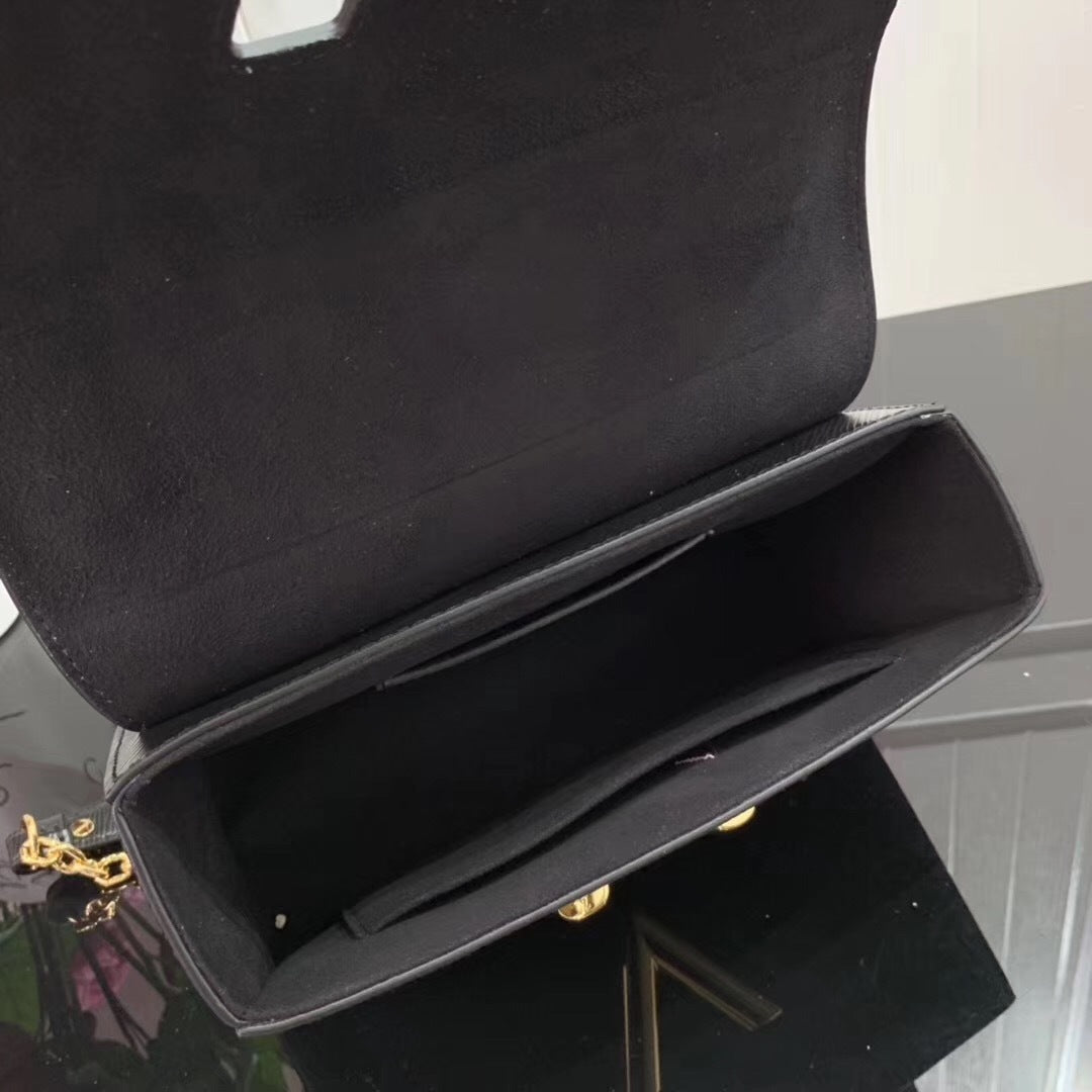Dragons Bags - High-Quality Designer Products for You - AFFORDABLE LUXURY BAGS - 3871