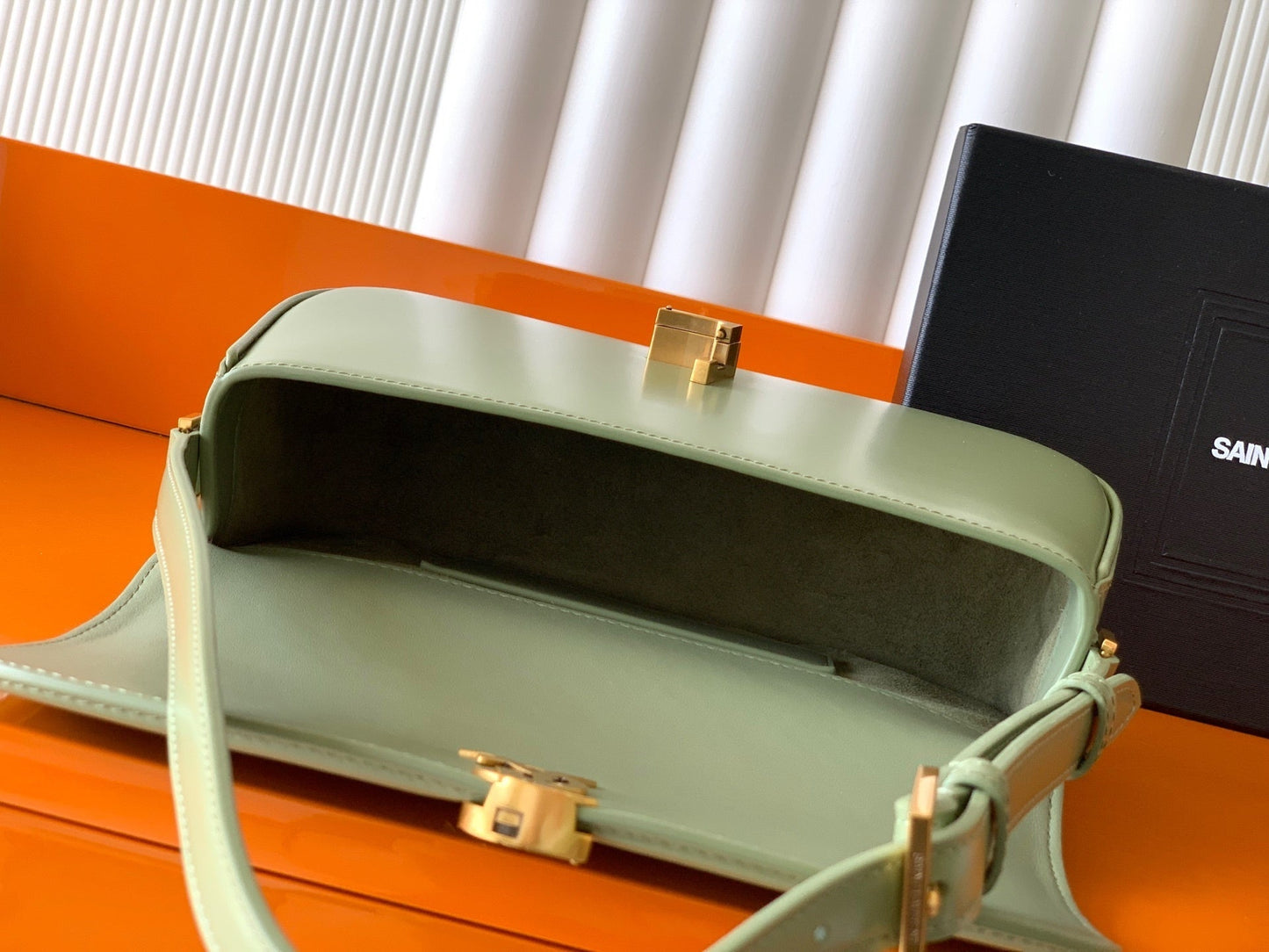 Dragons Bags - High-Quality Designer Products for You - AFFORDABLE LUXURY BAGS - 5943