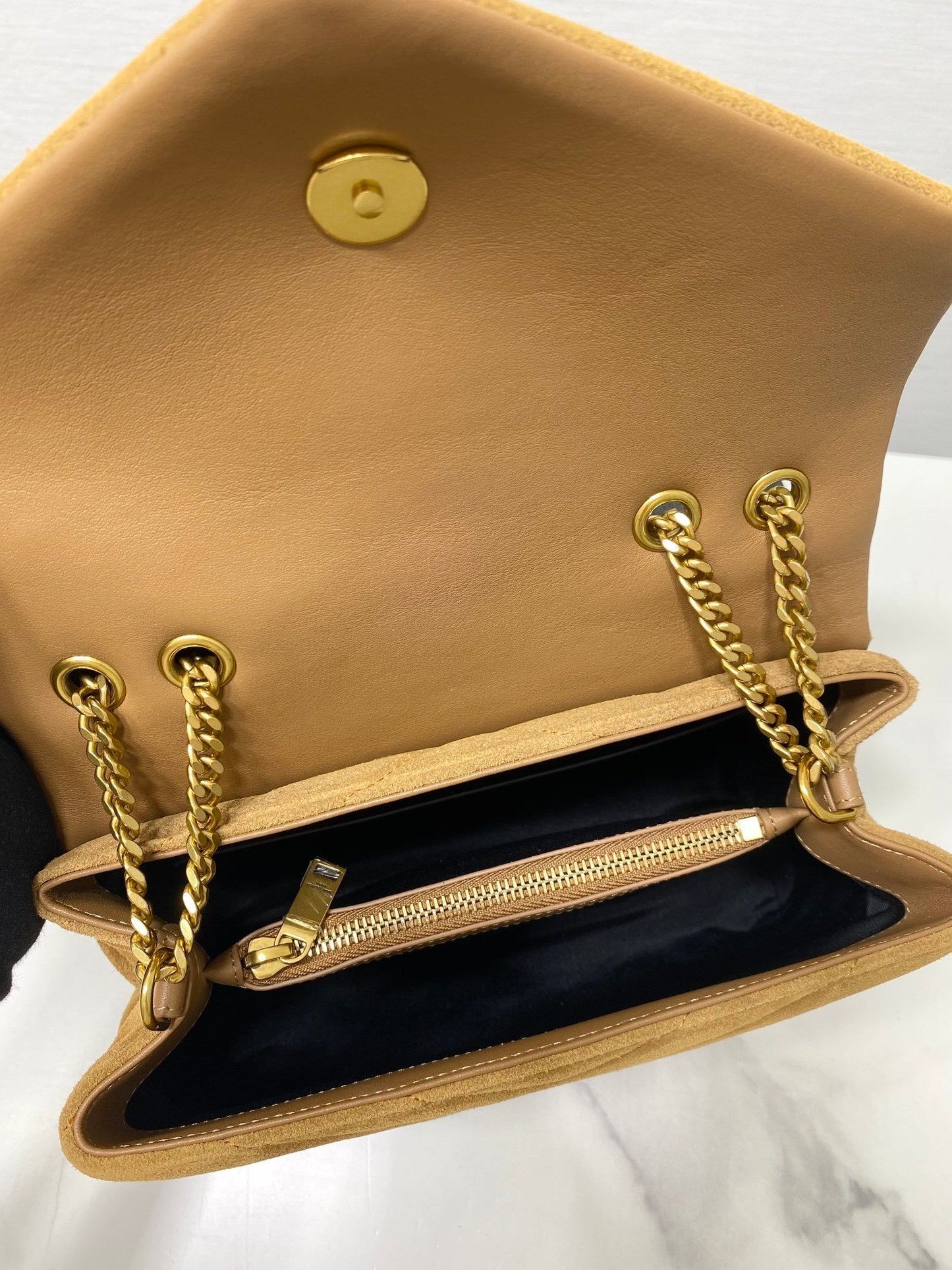 Dragons Bags - Best High-End Brands in One Place - AFFORDABLE LUXURY BAGS - 5889
