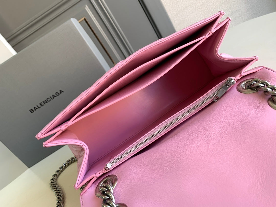 new-luxury-designer-bags-nm24196