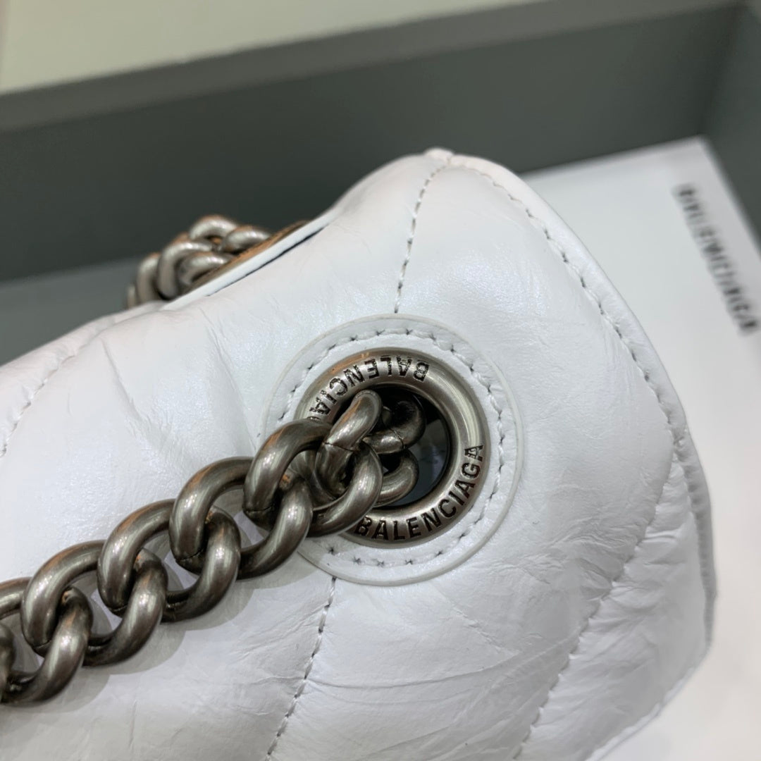 new-luxury-designer-bags-nm24332