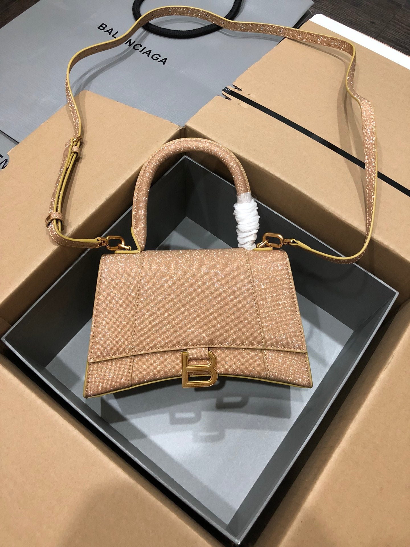 new-designer-premium-bags-nm24812